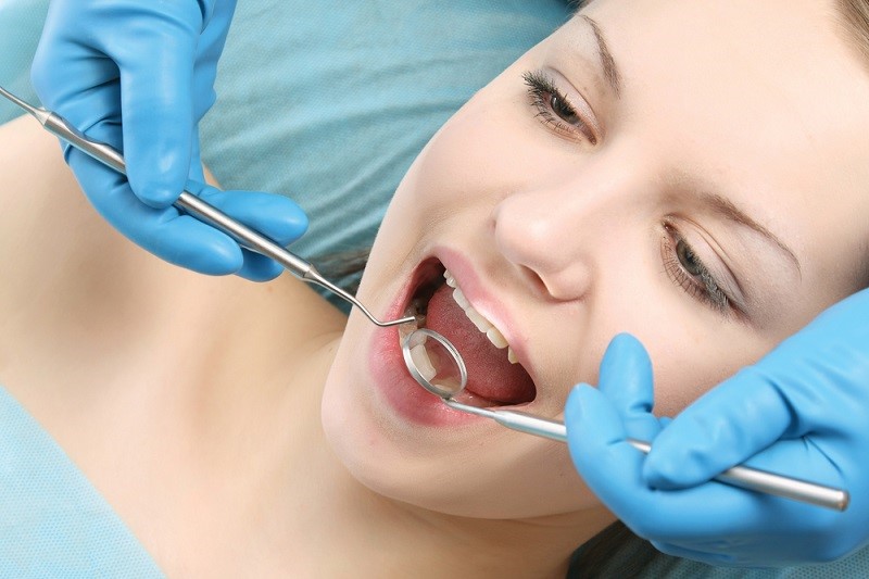 How to prevent emergency dental care