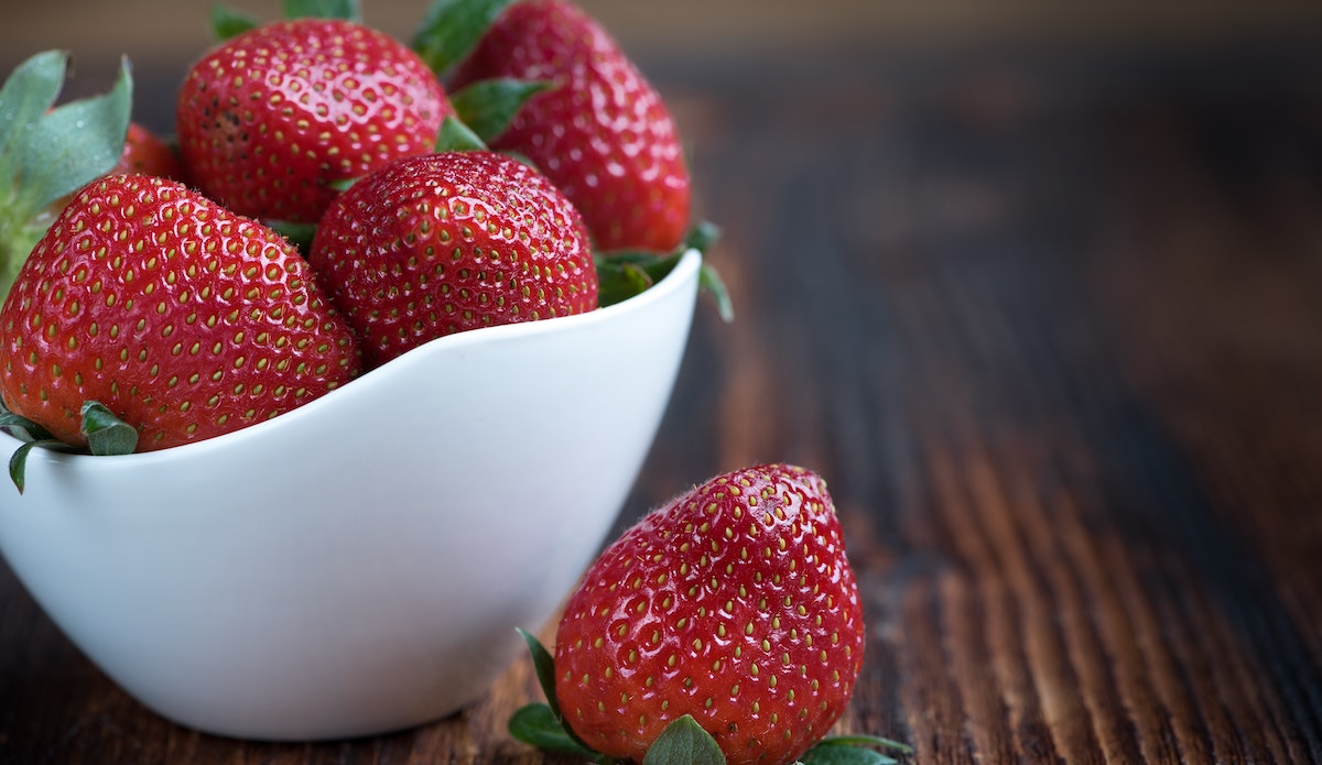 Top 12 Proven Nutritional Health Benefits Of Strawberries - Great Healthy Habits