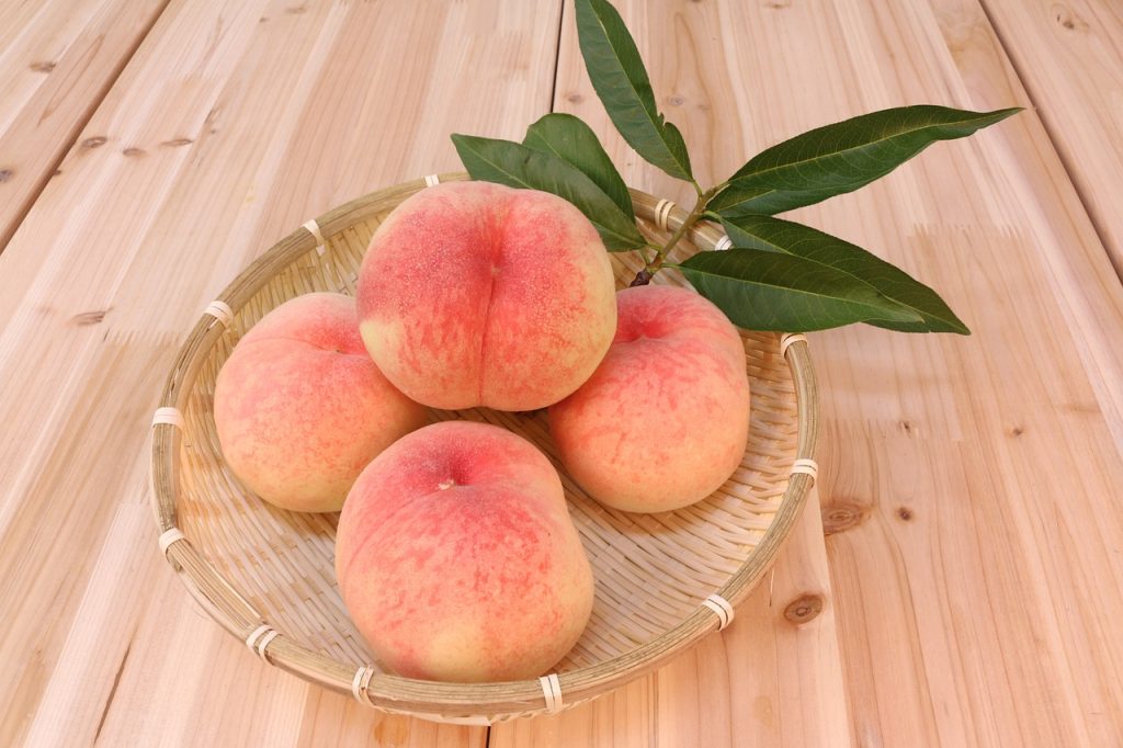 Nutritional Facts About Peaches